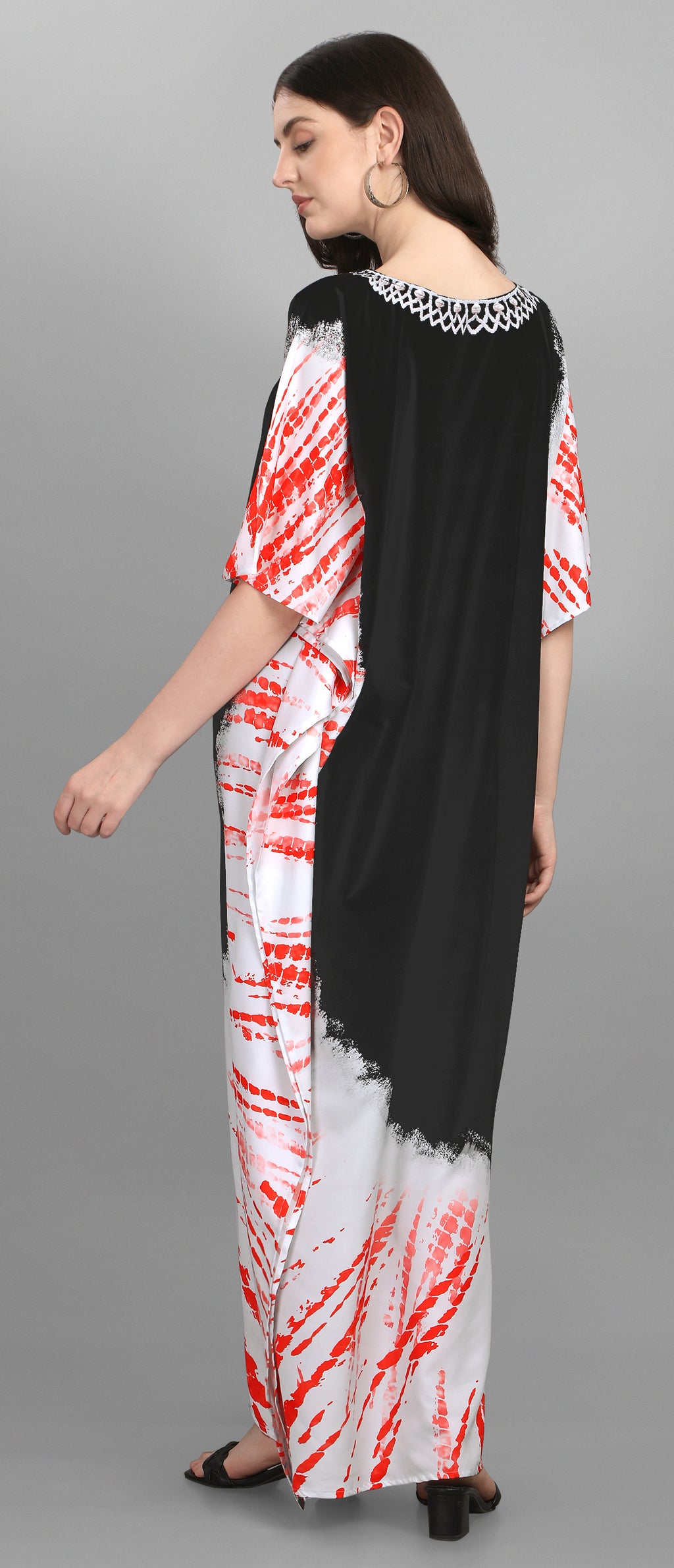 Bold Illusion Printed Kaftan