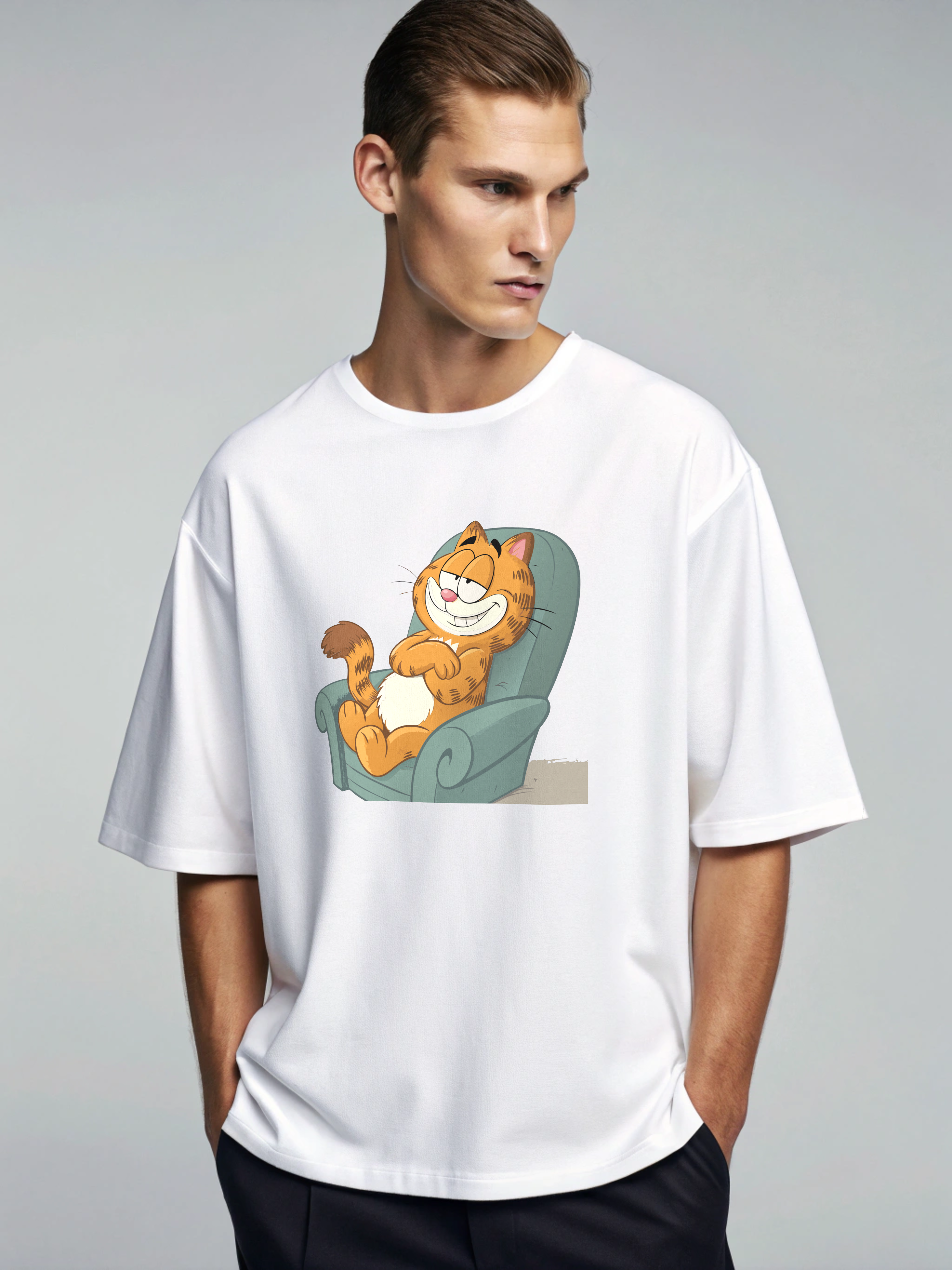 Garfield Chilling on the Couch Oversized T-Shirt